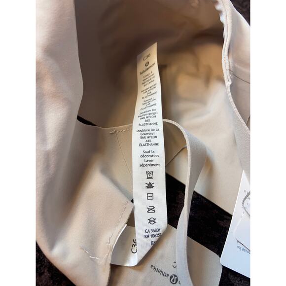 Lululemon Like Nothing Bra . - Picture 6 of 9